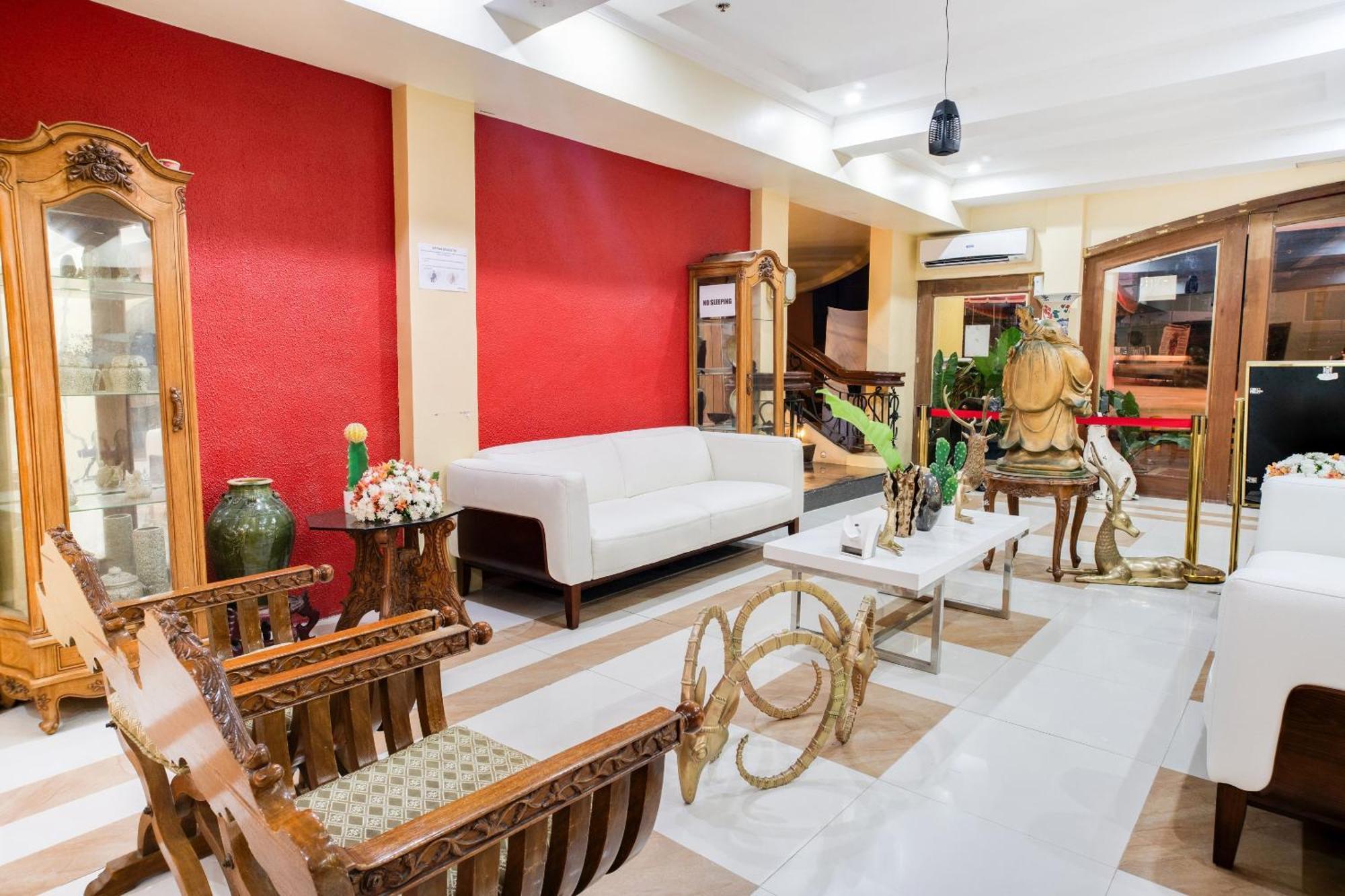Capital O 460 World Palace Hotel Davao City Esterno foto